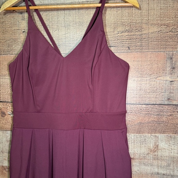 Halara Breezeful Backless Wide Leg Jumpsuit Amaranth Burgundy size Large - Picture 6 of 11